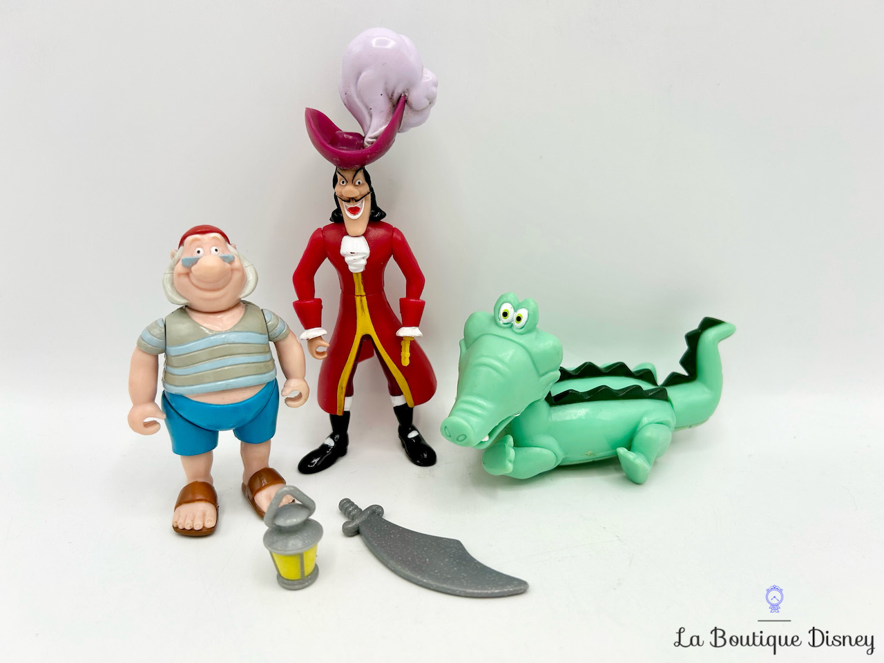 figurines-capitaine-crochet-mouche-tic-tac-crocodile-disney-famosa-peter-pan-pirates-vintage-0