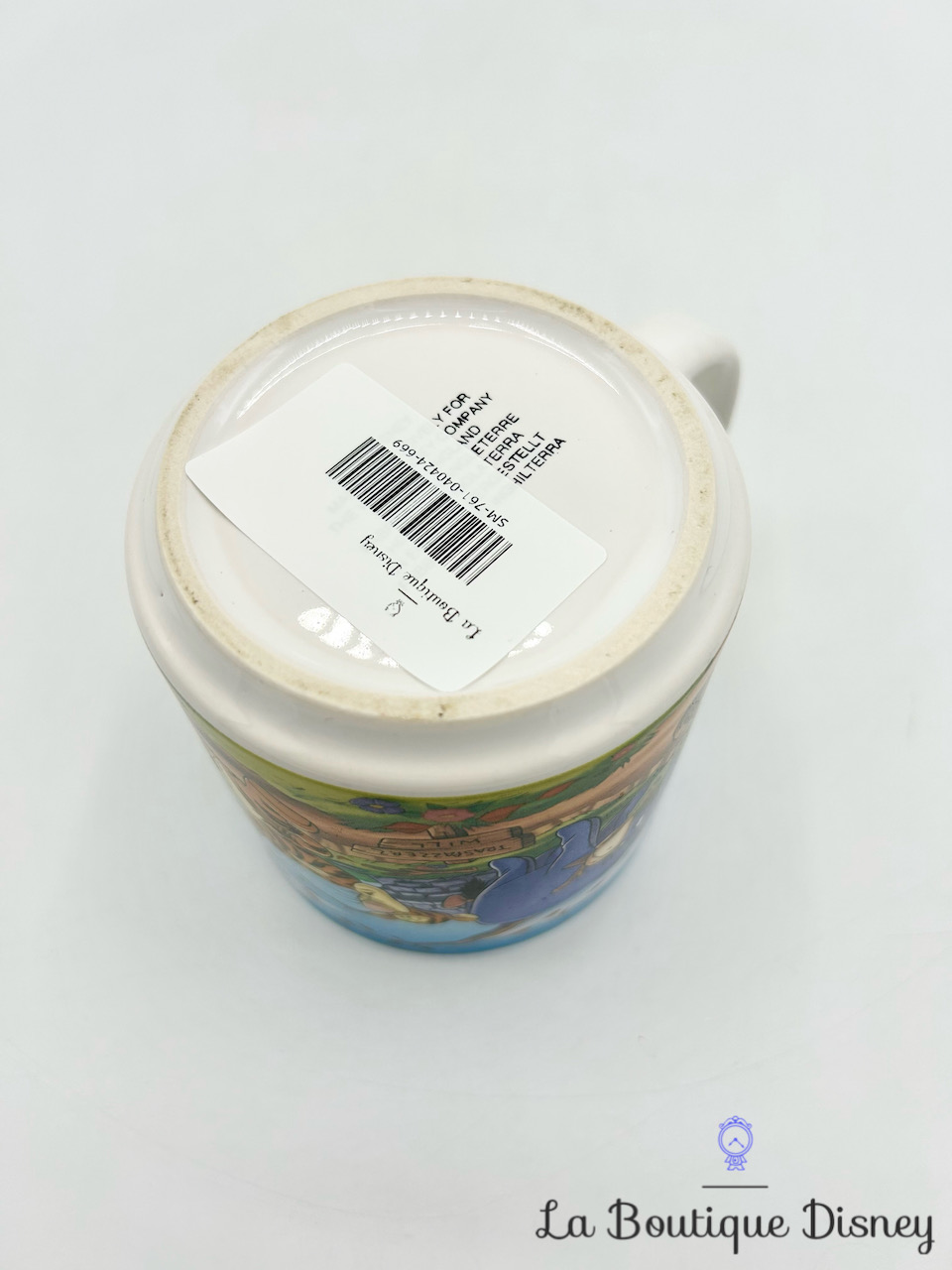 tasse-scène-winnie-ourson-vent-automne-disney-company-mug-england-4