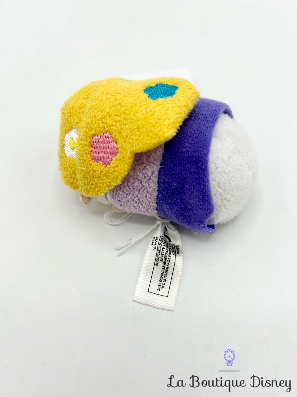 peluche-tsum-tsum-raiponce-disney-nicotoy-princesse-violet-1
