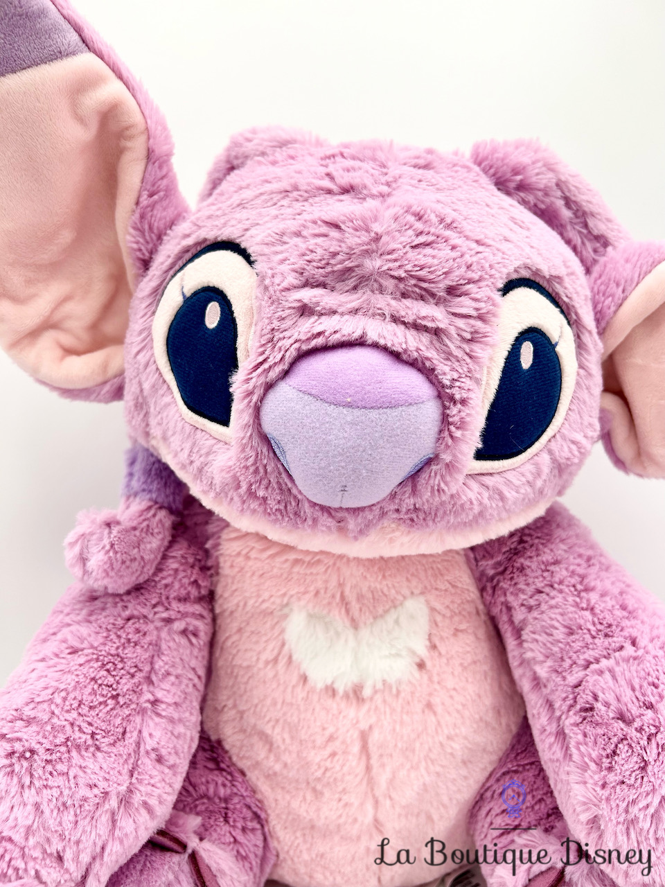peluche-angel-classique-disney-parks-lilo-et-stitch-rose-monstre-1