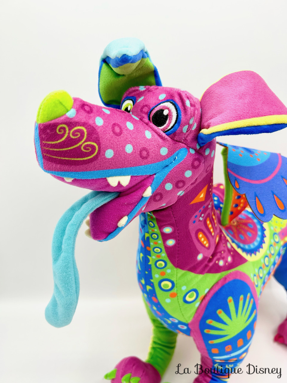 peluche-dante-multicolore-disney-parks-coco-chien-2