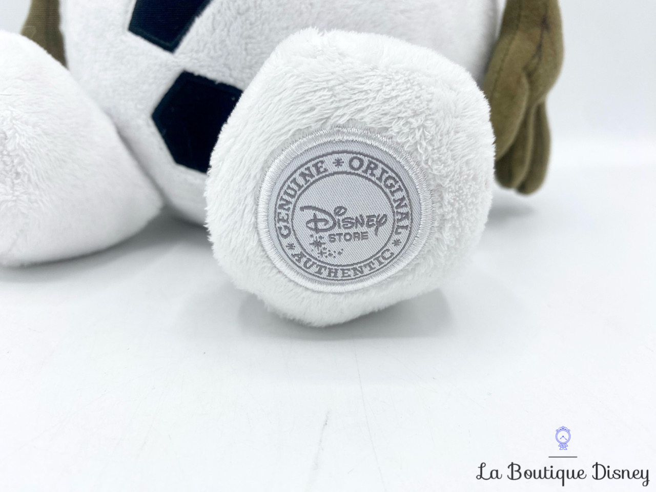 peluche-olaf-bonhomme-de-neige-disney-store-la-reine-des-neiges-40-cm-5