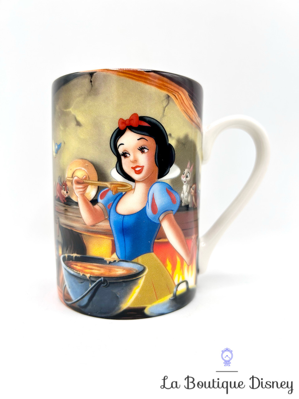 Tasse scène Blanche Neige Disneyland Disney mug film nains chaumière