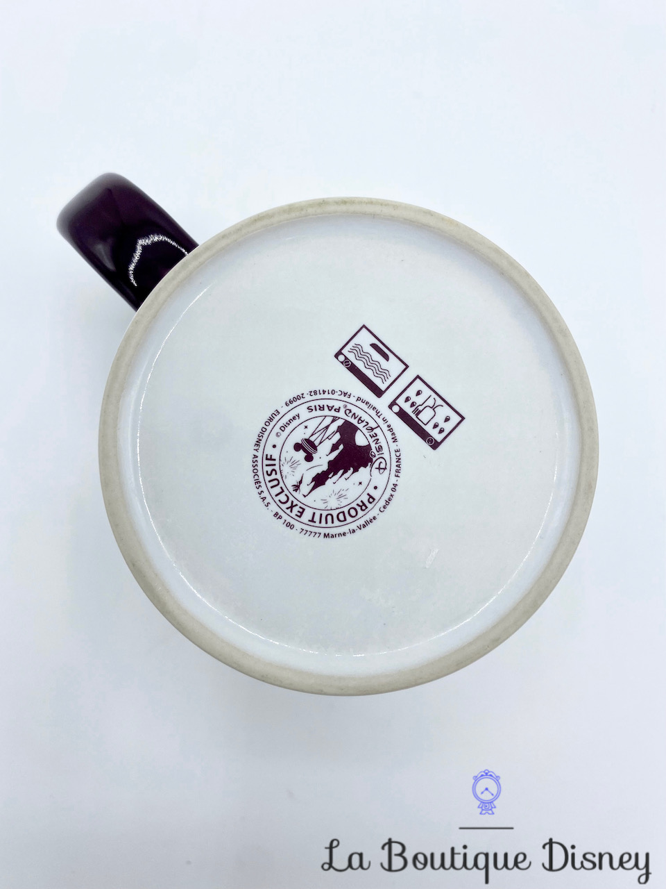 tasse-mechante-reine-blanche-neige-disneyland-disney-mug-evil-queen-born-to-be-queen-0