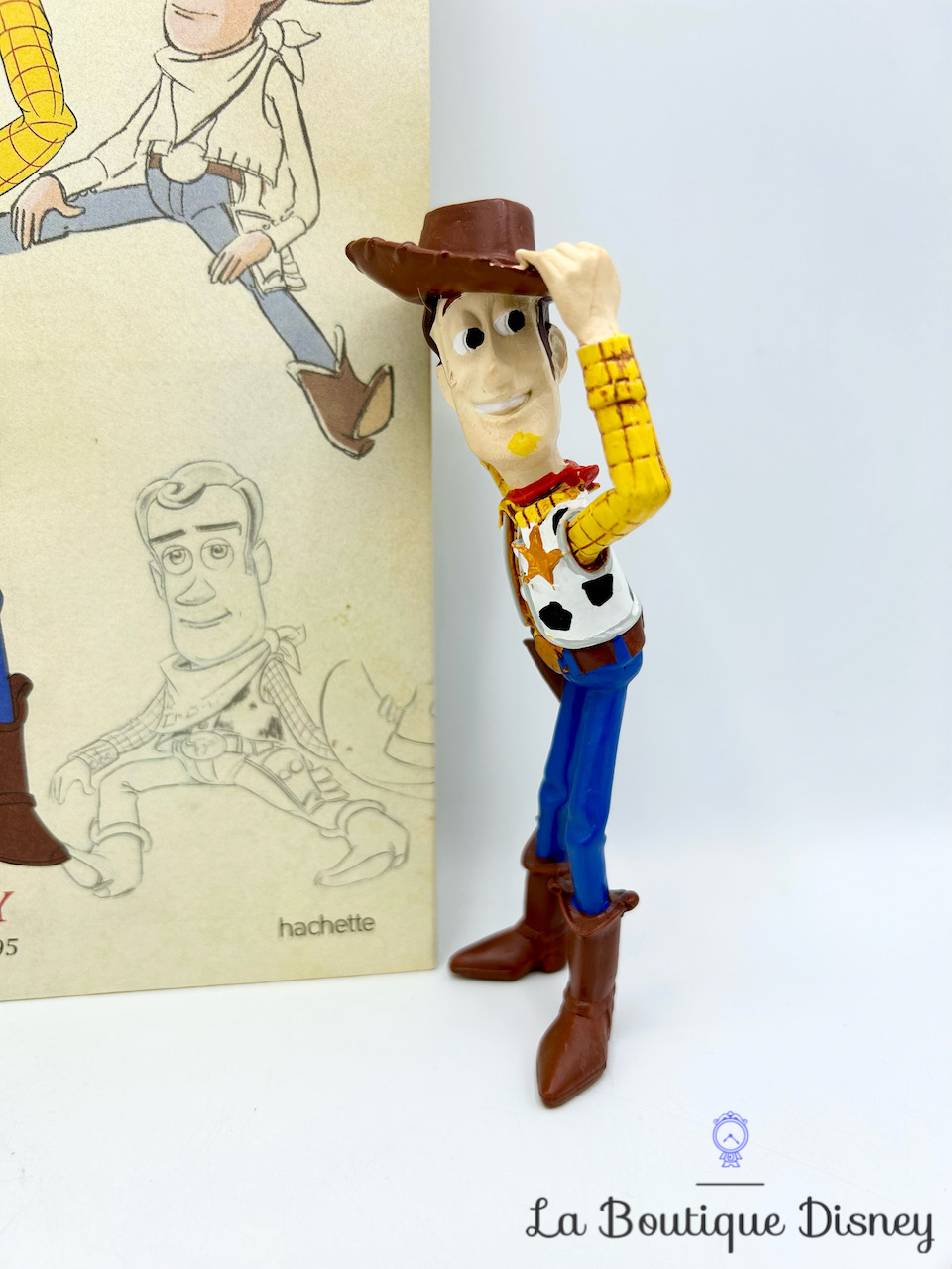 livre-figurine-woody-toy-story-disney-figurines-de-collection-hachette-encyclopédie-1