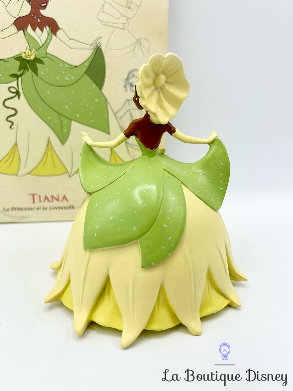 livre-figurine-tiana-la-princesse-et-la-grenouille-disney-figurines-de-collection-hachette-encyclopédie-2