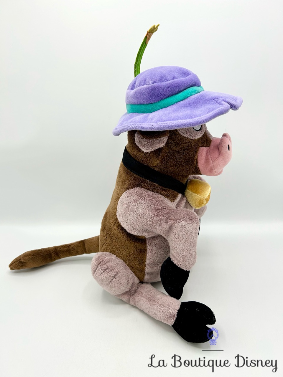 peluche-miss-caloway-vache-la-ferme-se-rebelle-disneyland-paris-disney-chapeau-violet-2