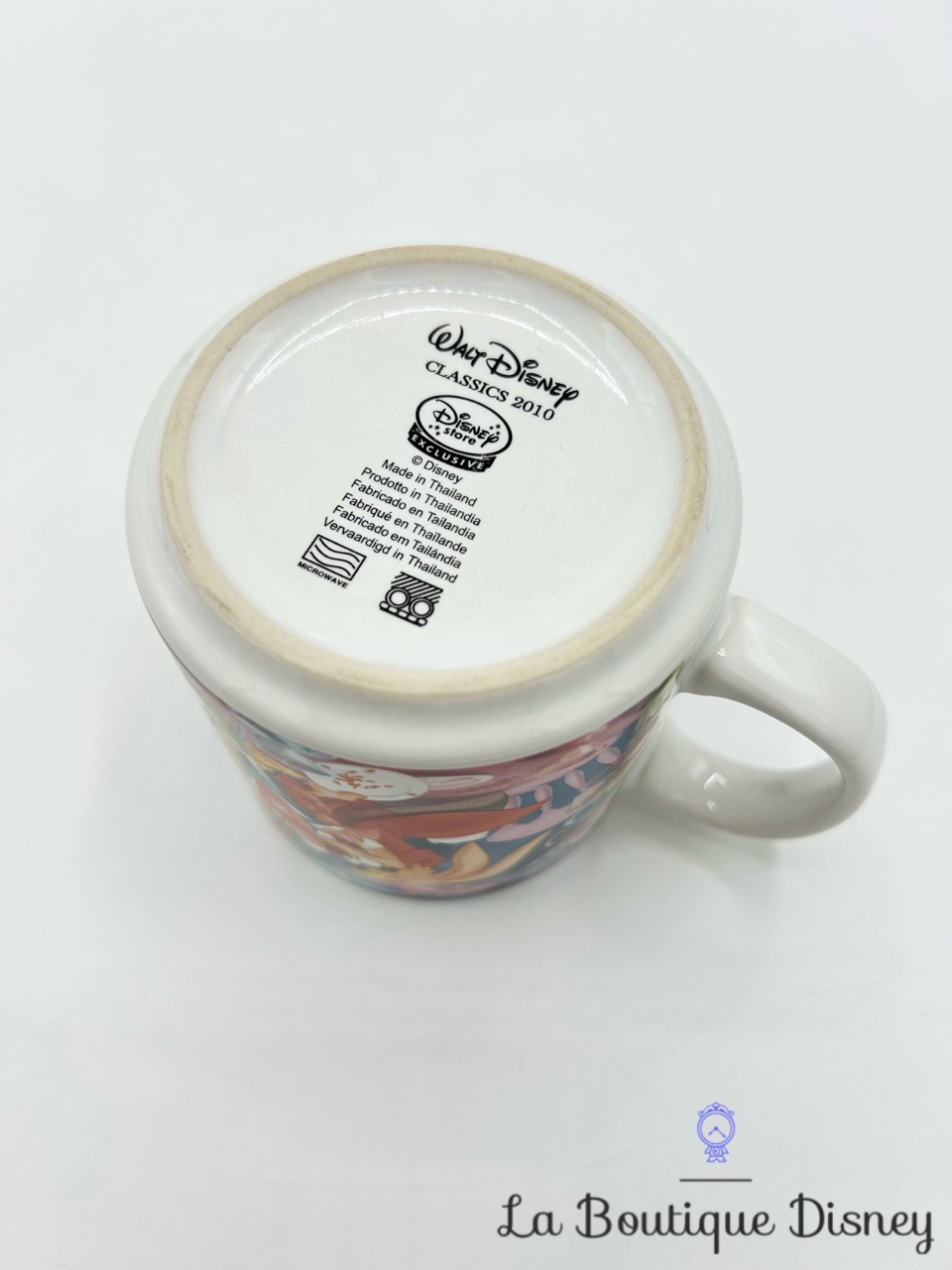 tasse-scène-alice-au-pays-des-merveilles-walt-disney-classics-2010-disney-store-exclusive-mug-scène-film-5