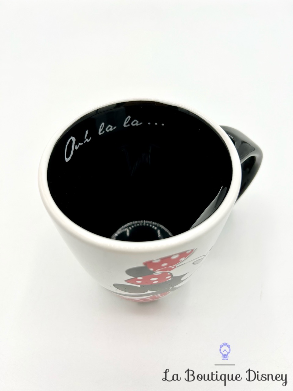 tasse-minnie-parisienne-tour-eiffel-noir-blanc-rouge-disneyland-paris-disney-4