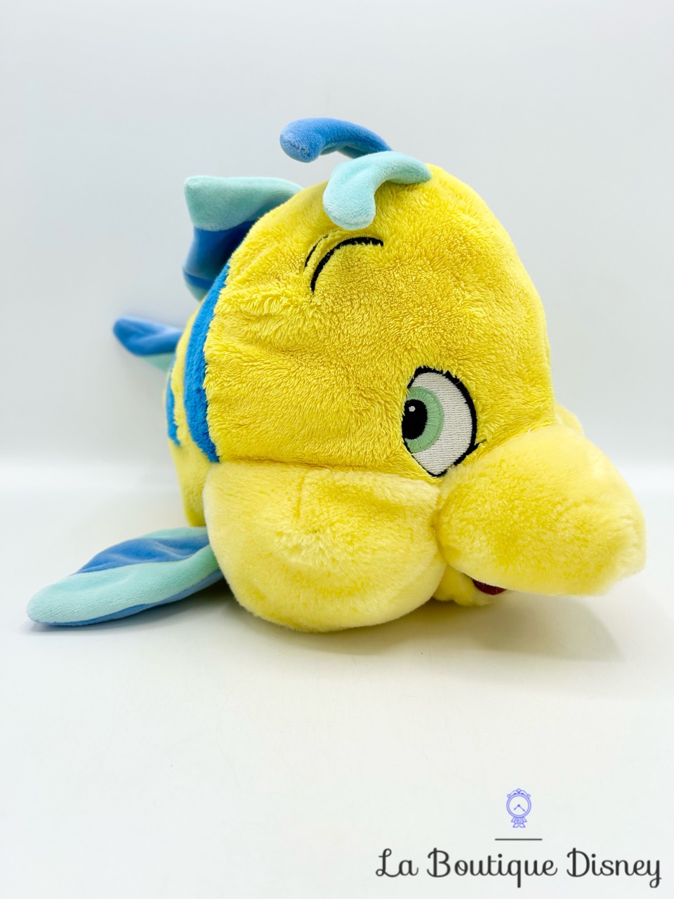 peluche-polochon-disneyland-paris-disney-la-petite-sirène-poisson-jaune-bleu-3