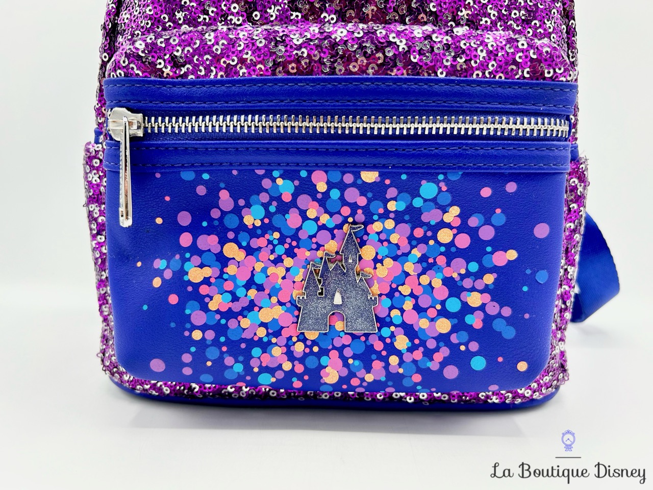 sac-a-dos-loungefly-30-ans-disneyland-paris-disney-violet-sequins-paillettes-1