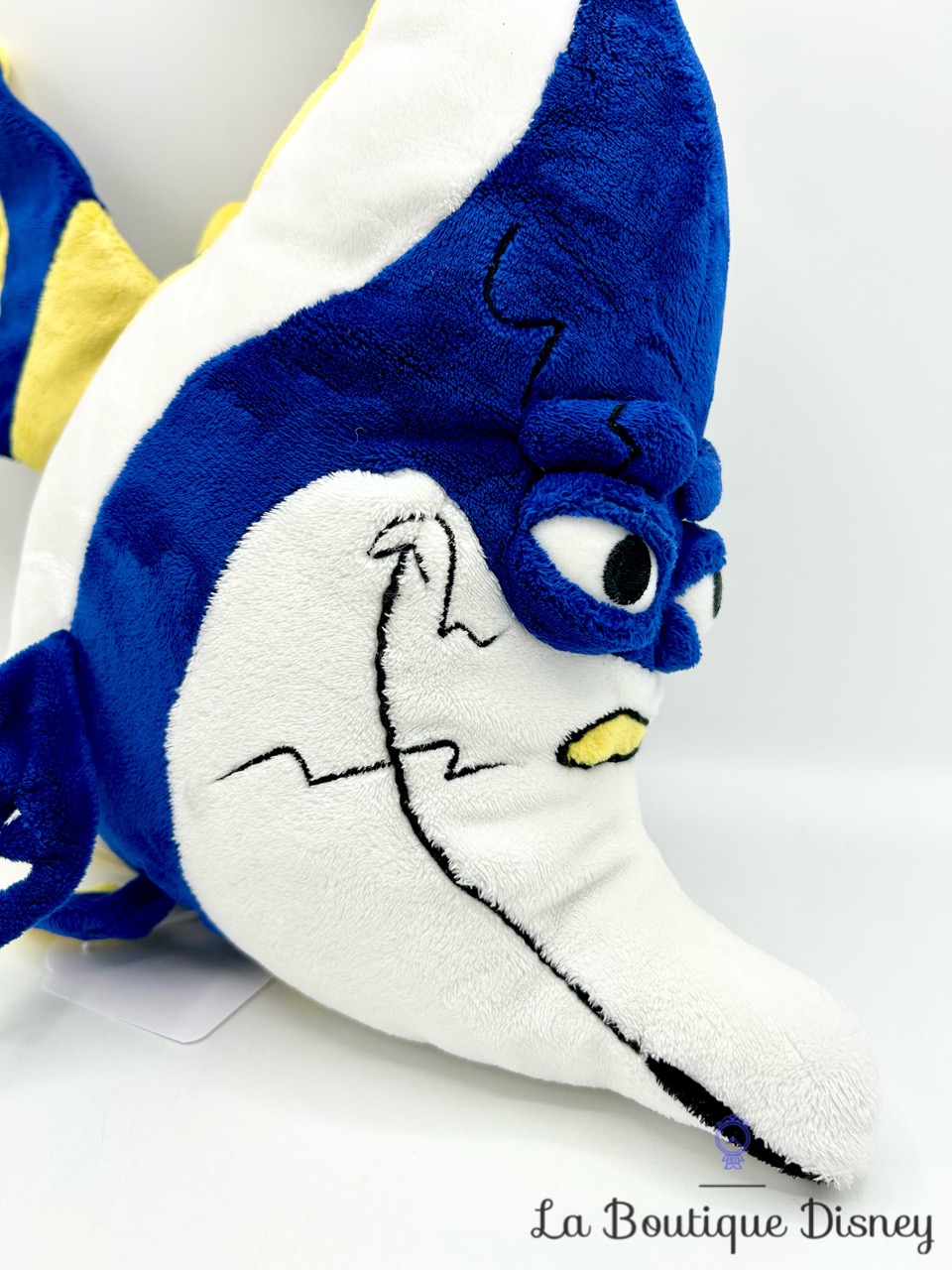 peluche-gill-poisson-le-monde-de-némo-disney-store-cicatrice-grand-format-0