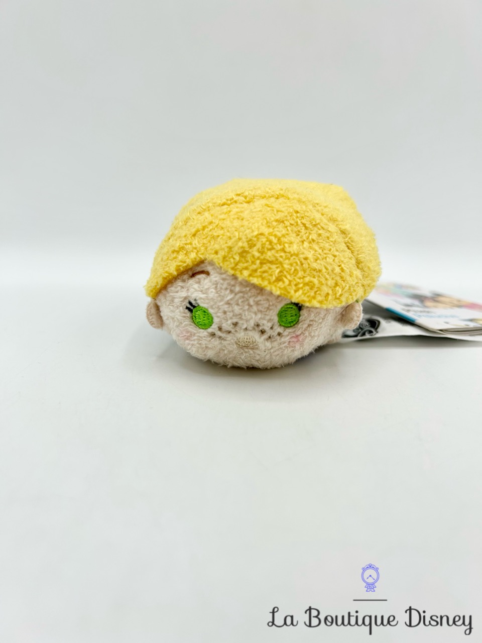 peluche-tsum-tsum-raiponce-disney-store-princesse-tangled-0