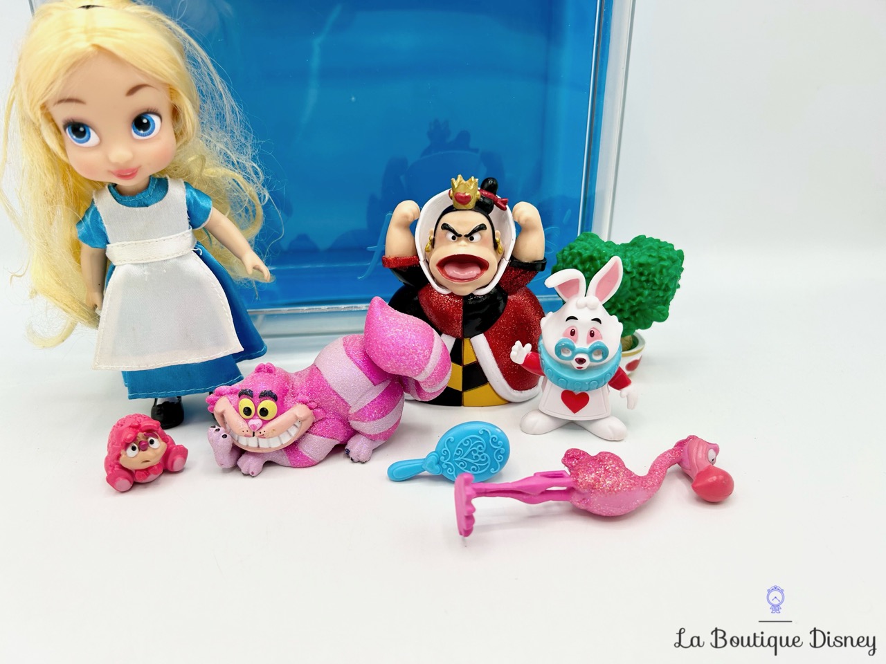 jouet-coffret-valise-alice-au-pays-des-merveilles-animators-collection-disney-store-mini-poupée-3
