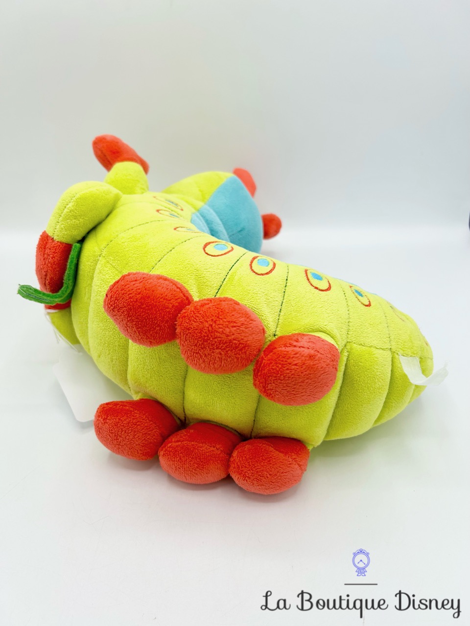 peluche-Heimlich-chenile-1001-pattes-disneyland-paris-disney-2