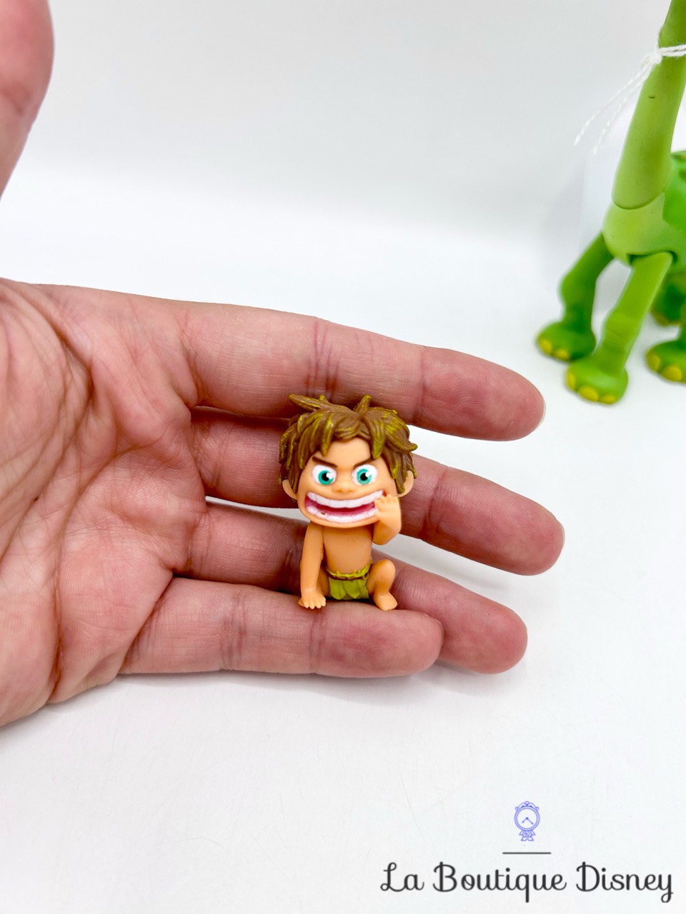 figurines-arlo-spot-disney-tomy-dinosaure-vert-0