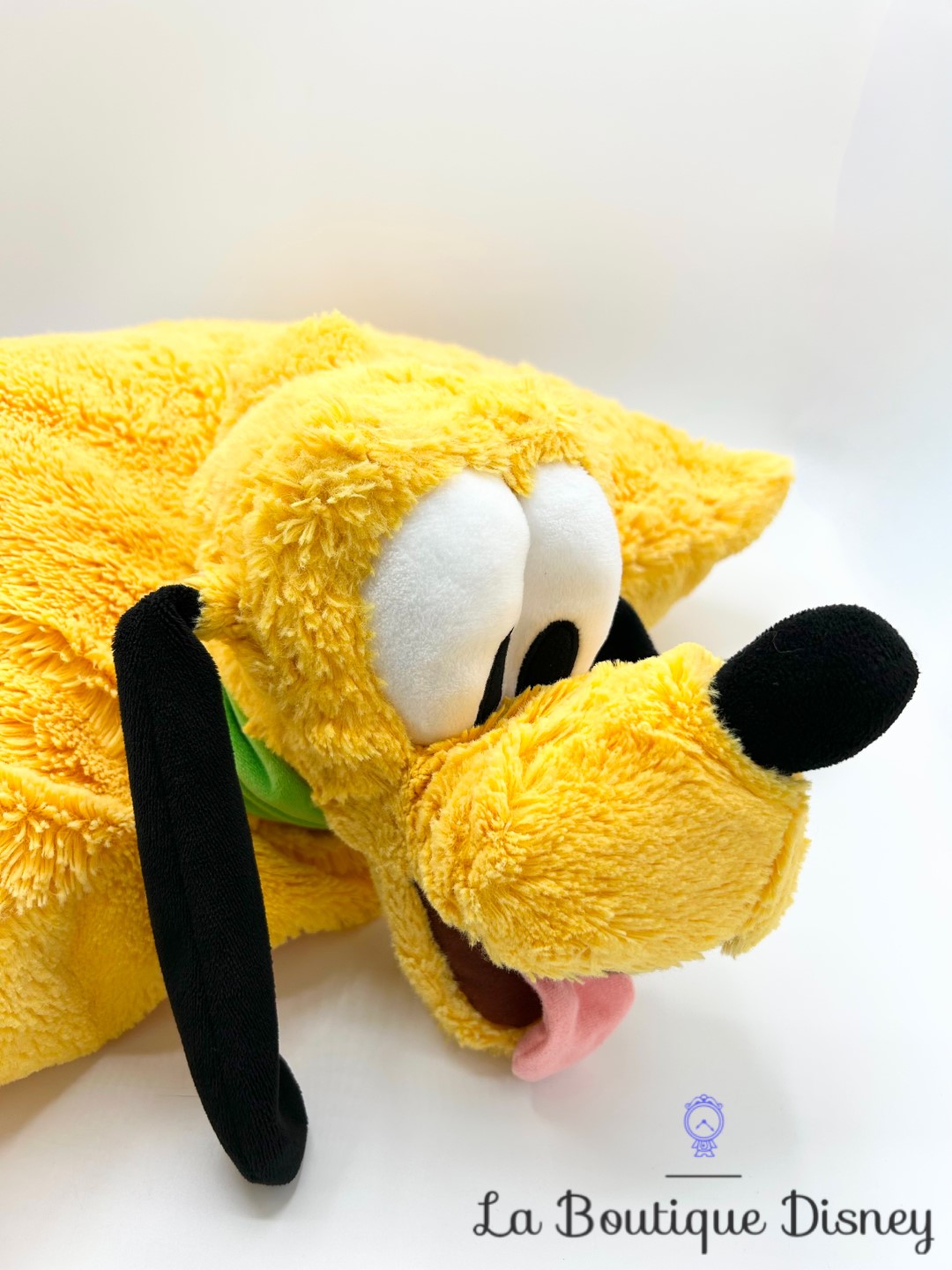 coussin-pliable-pluto-disney-parks-oreiller-peluche-chien-jaune (5)