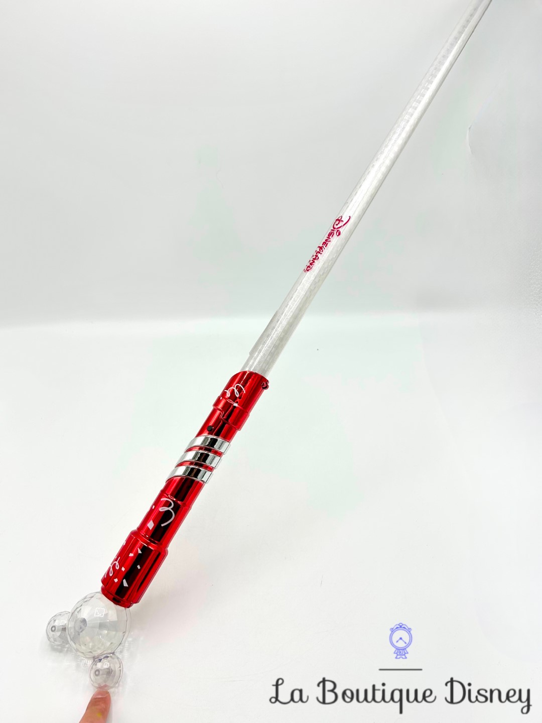 baguette-lumineuse-rouge-disneyland-paris-disney-mickey (2)