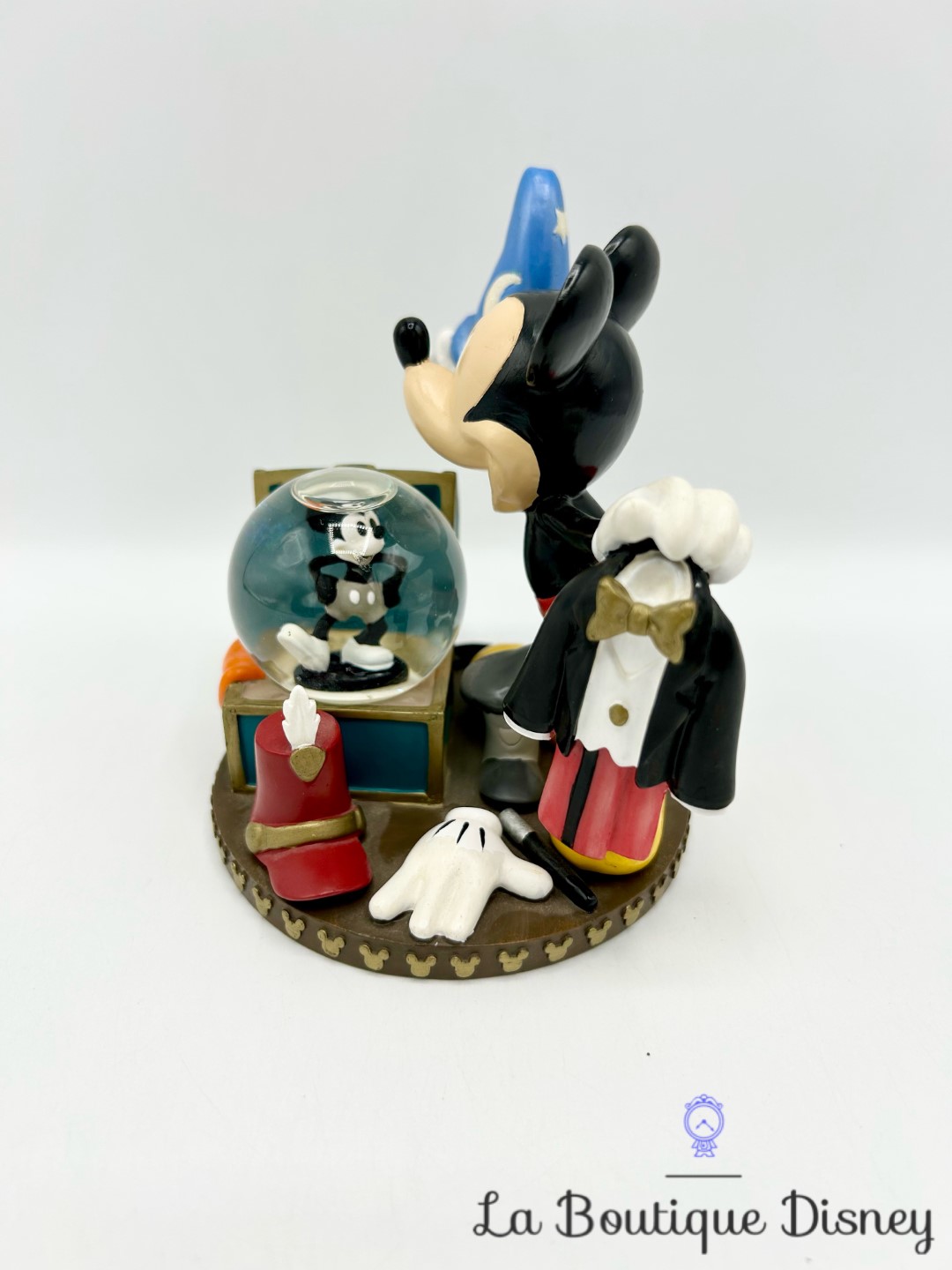 boule-a-neige-mickey-dressing-fantasia-disneyland-snow-globe-disney (6)