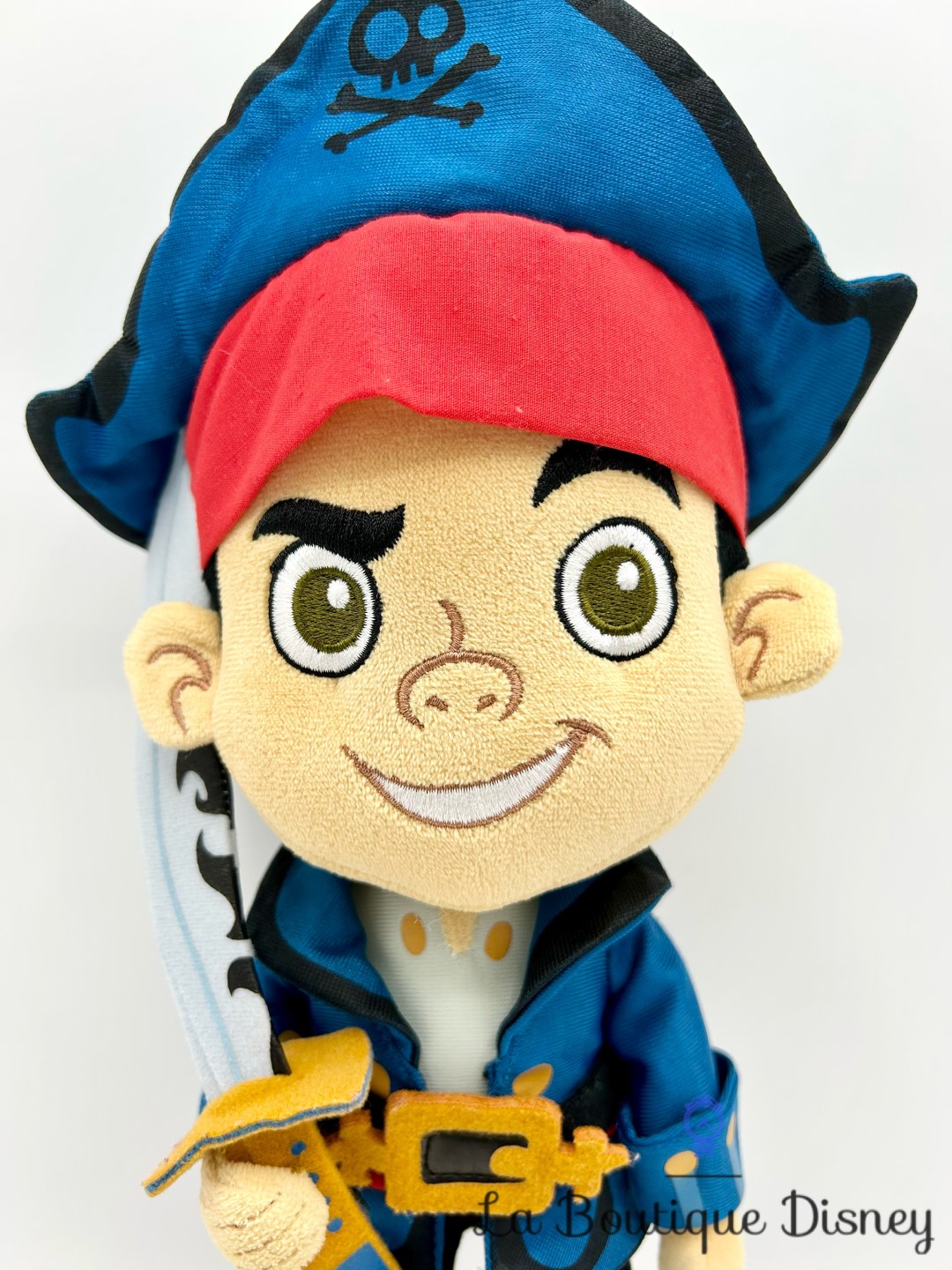 peluche-jake-pirate-disney-parks-pays-imaginaire (2)