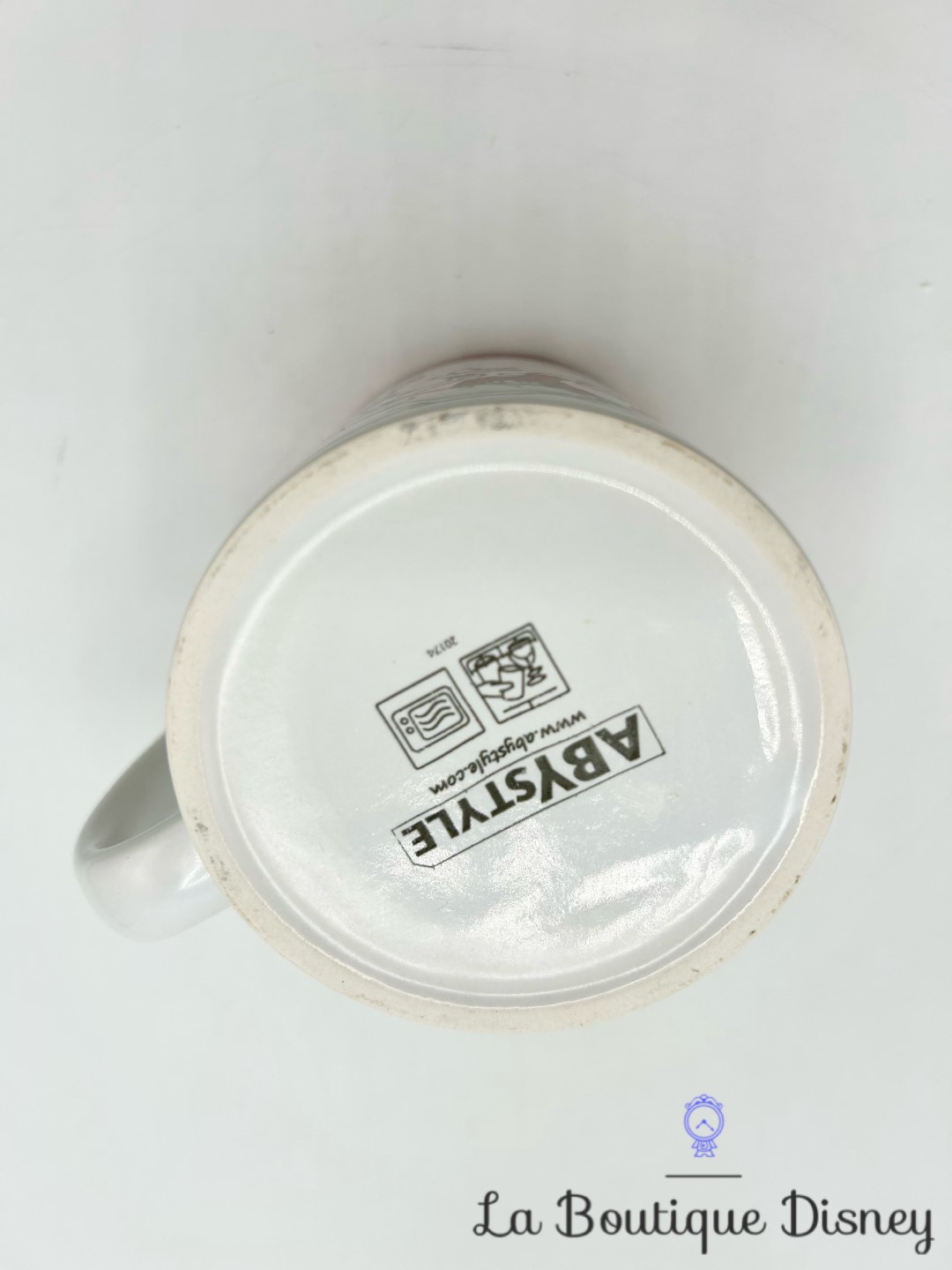 tasse-blanche-neige-et-les-sept-nains-disney-mug-abystyle-snow-white-seven-dwarfs (1)
