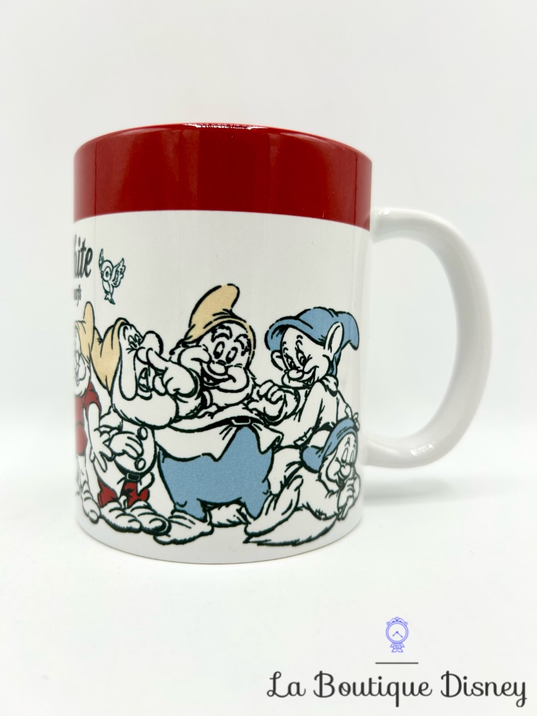 tasse-blanche-neige-et-les-sept-nains-disney-mug-abystyle-snow-white-seven-dwarfs (3)