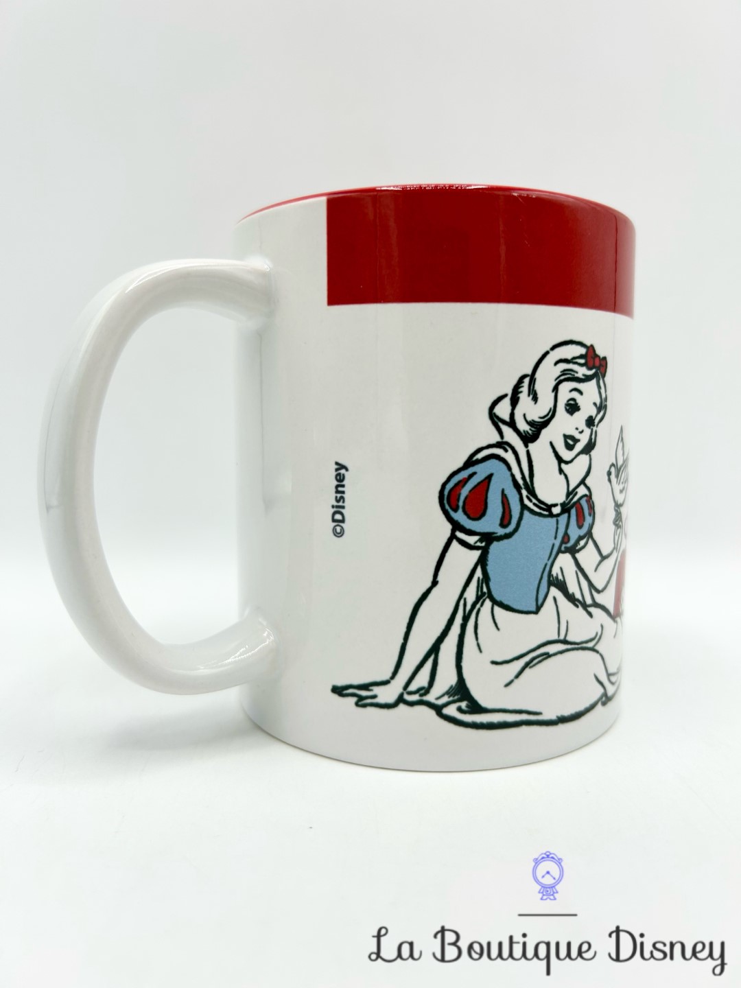 tasse-blanche-neige-et-les-sept-nains-disney-mug-abystyle-snow-white-seven-dwarfs (4)