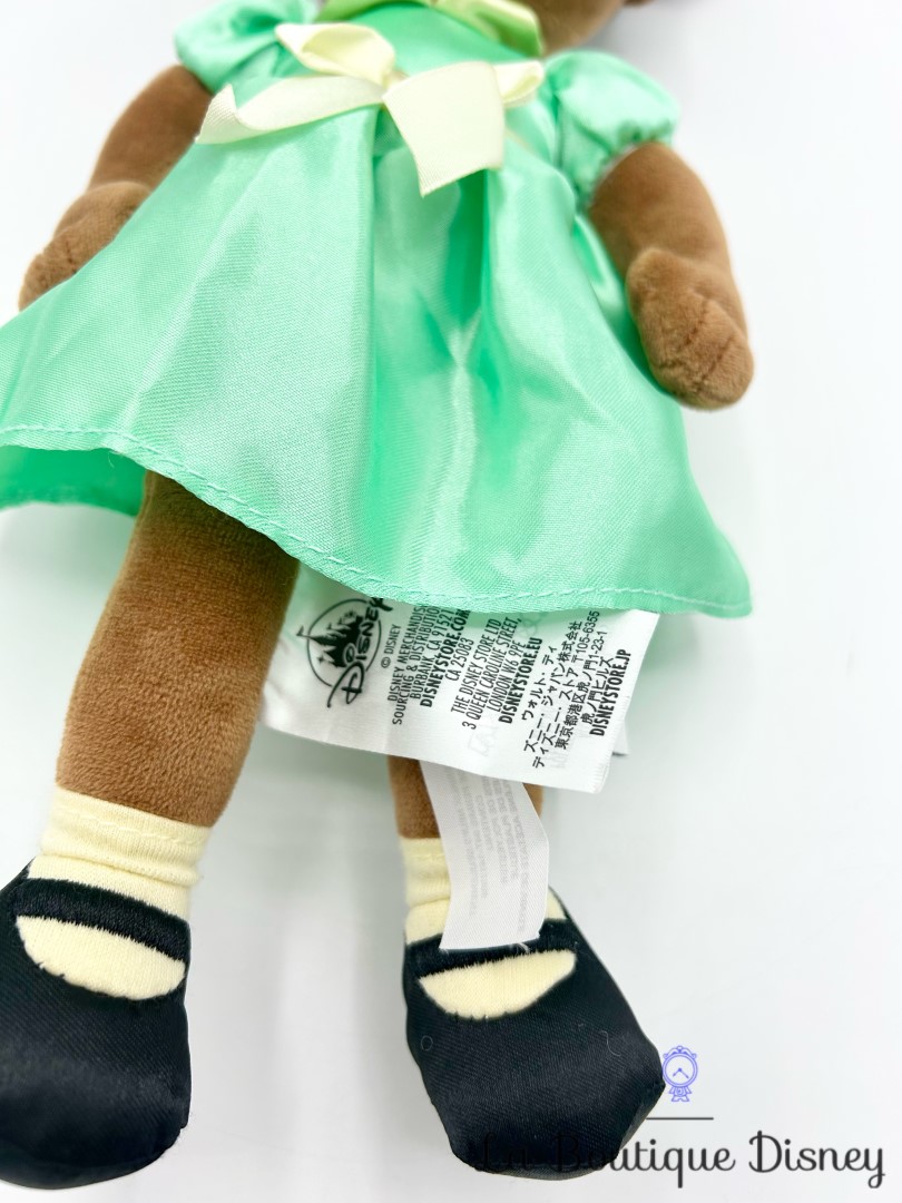 peluche-tiana-animators-collection-disney-store-la-princesse-et-la-grenouille (3)