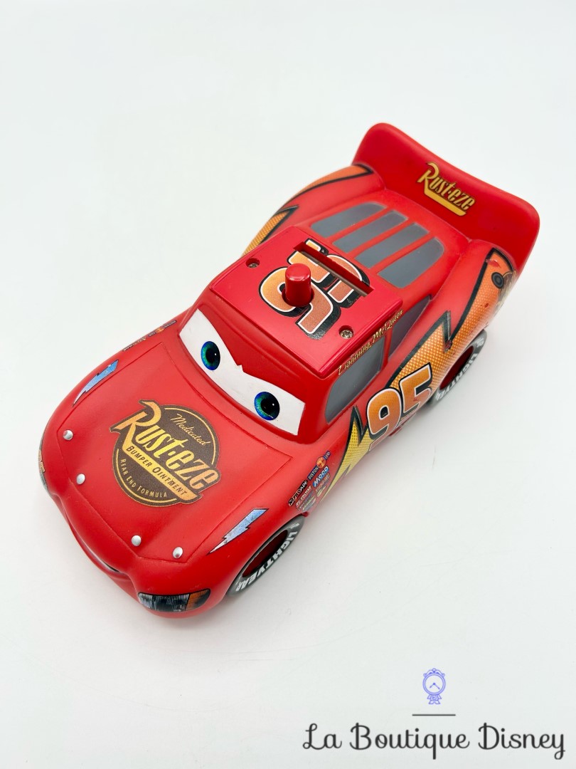 tirelire-parlante-flash-mcqueen-cars-disney-lansay-voiture-rouge-sonore (1)