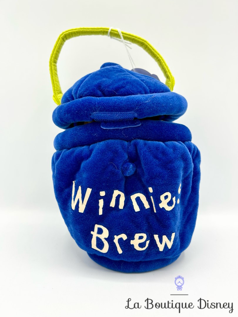 peluche-winnie-ourson-brew-vampire-ressort-panier-halloween-disney-store-vintage (1)