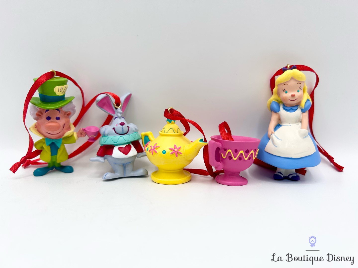 coffret-ornements-noel-mini-sketchbook-alice-au-pays-des-merveilles-disney-store-boule-suspension (4)