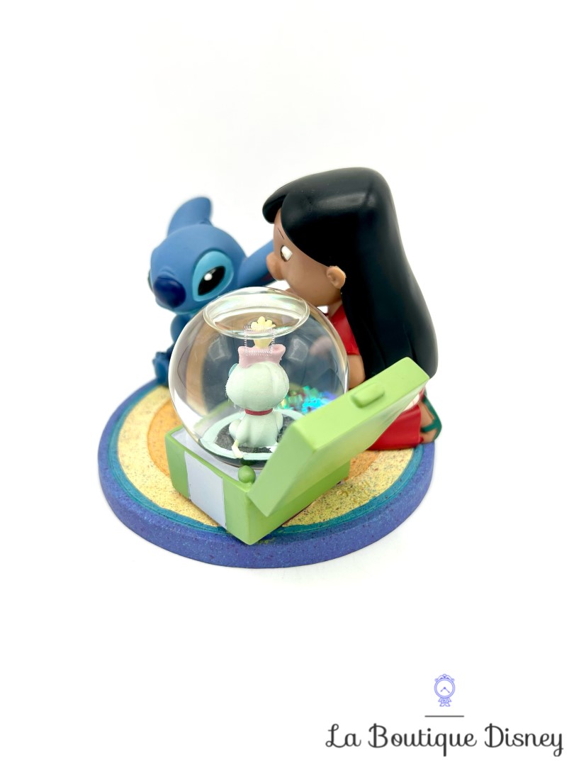 boule-a-neige-lilo-stitch-souillon-coffre-thé-disneyland-snow-globe-disney+ (2)