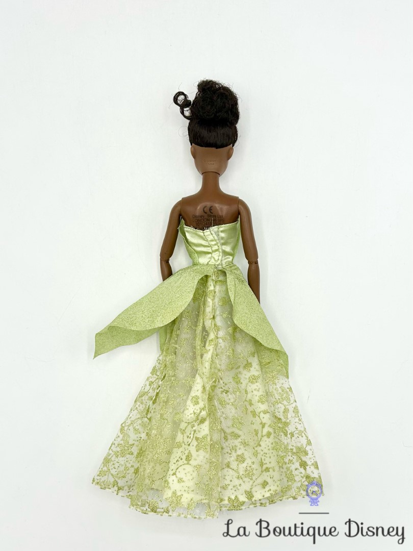 poupée-tiana-la-princesse-et-la-grenouille-disney-store-robe-paillettes (5)