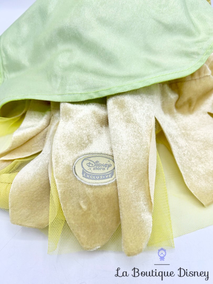 poupée-chiffon-tiana-la-princesse-et-la-grenouille-disney-store-exclusive-princesse-vert-ecusson (7)