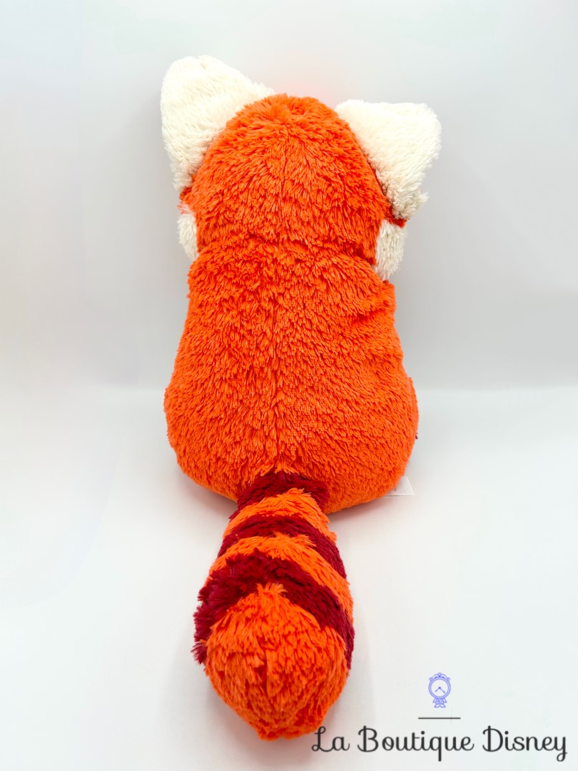 peluche-mei-panda-alerte-rouge-disney-store-40-cm (3)