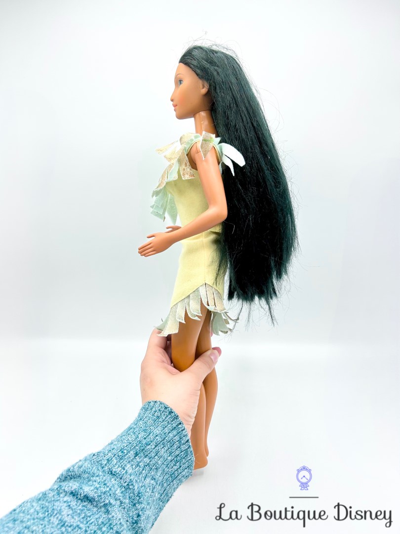 poupée-pocahontas-bead-to-prett-xxl-disney-mattel-1976-1995-vintage-grand-format-taille (8)