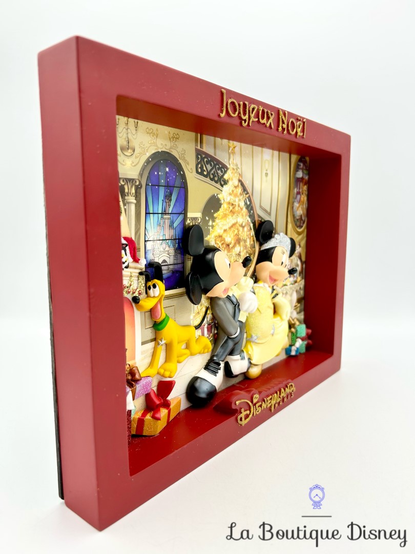 cadre-decoration-mickey-minnie-noel-disneyland-disney-3D-rouge (6)