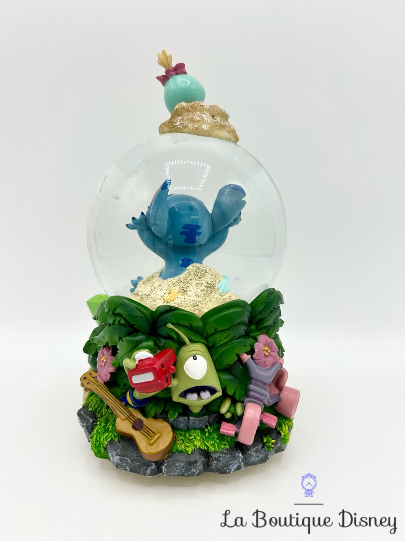 boule-a-neige-stitch-souillon-disneytland-snow-globe-disney-plage-sable (7)