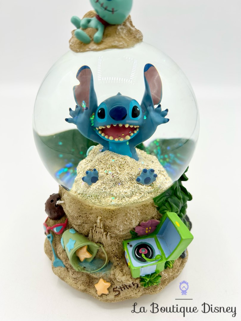 boule-a-neige-stitch-souillon-disneytland-snow-globe-disney-plage-sable (5)