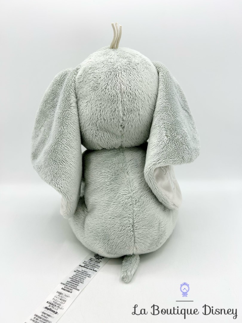 peluche-dumbo-born-2022-disney-store-disney-baby-éléphant-gris-naissance (4)
