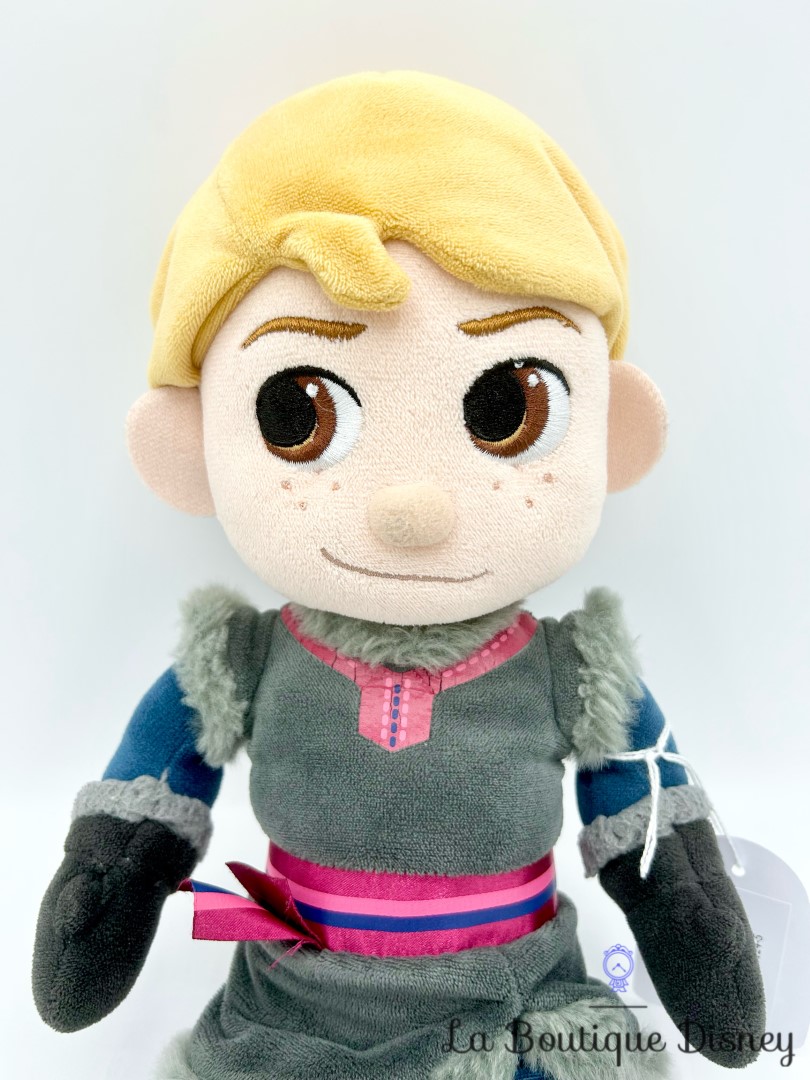 peluche-kristoff-animators-collection-disney-store-la-reine-des-neiges (3)