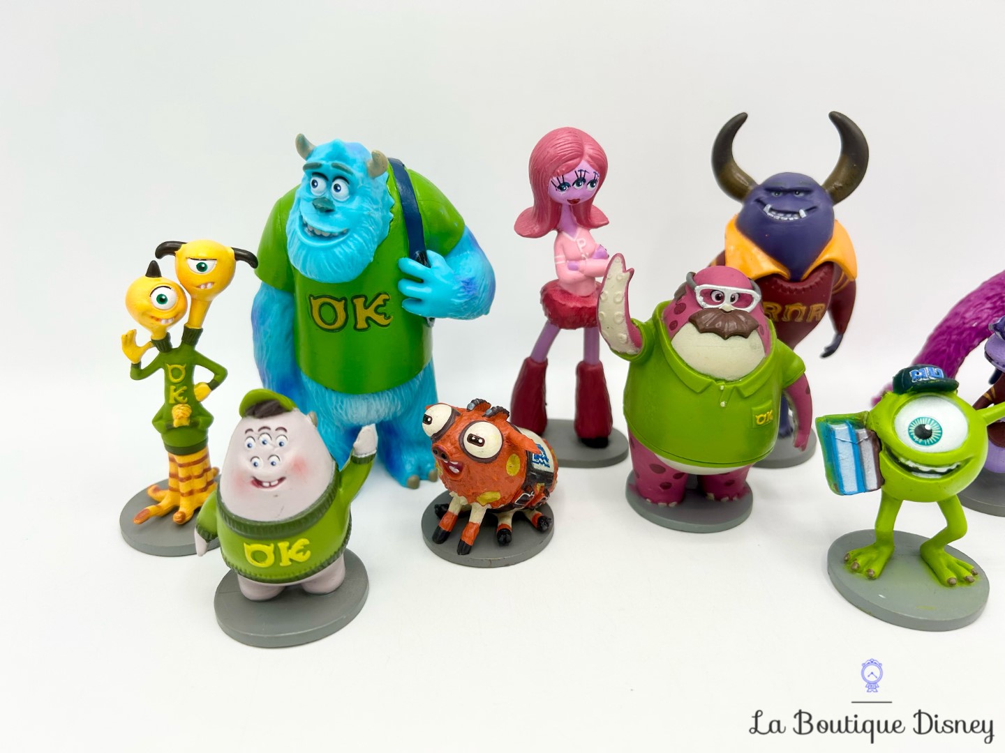 figurines-monstres-academy-playset-disneyland-disney-monsters-university (3)