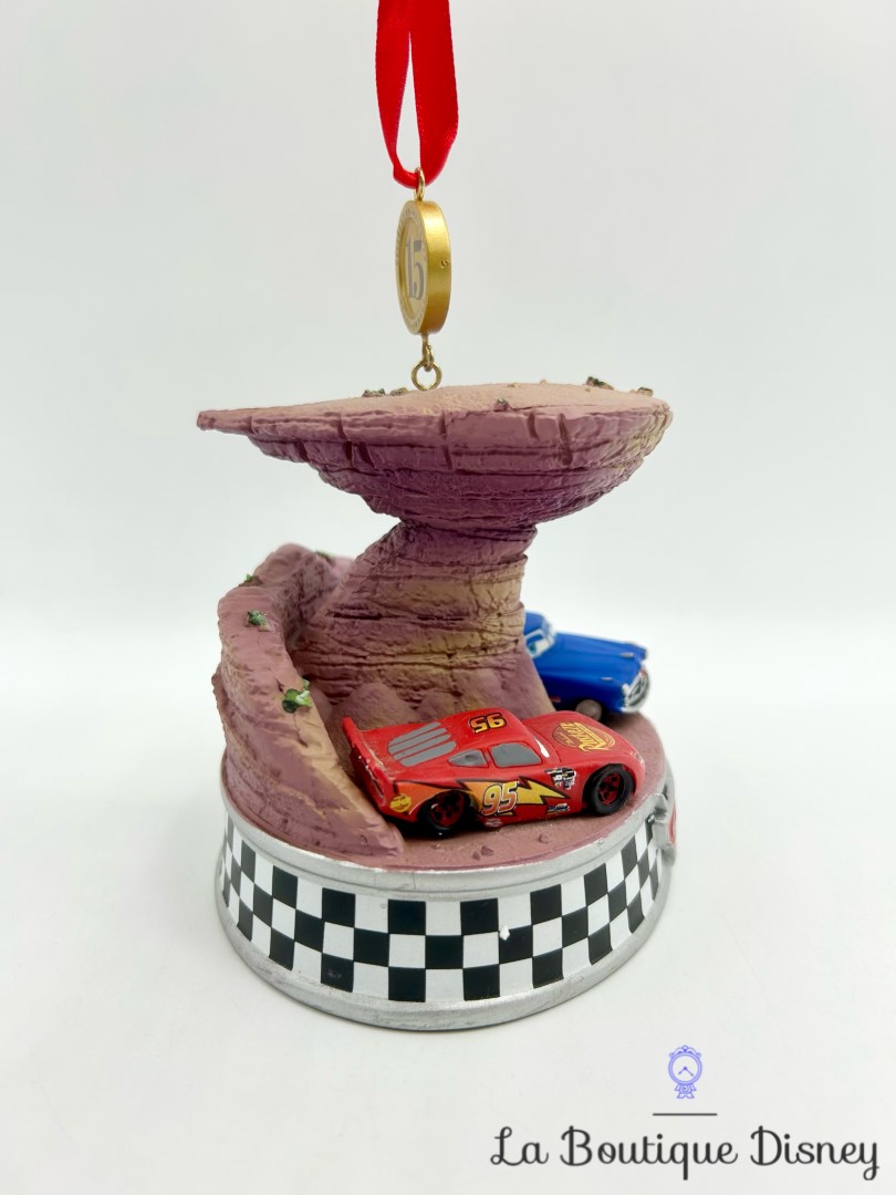 ornement-noel-sketchbook-cars-legacy-disney-store-boule-suspension (5)