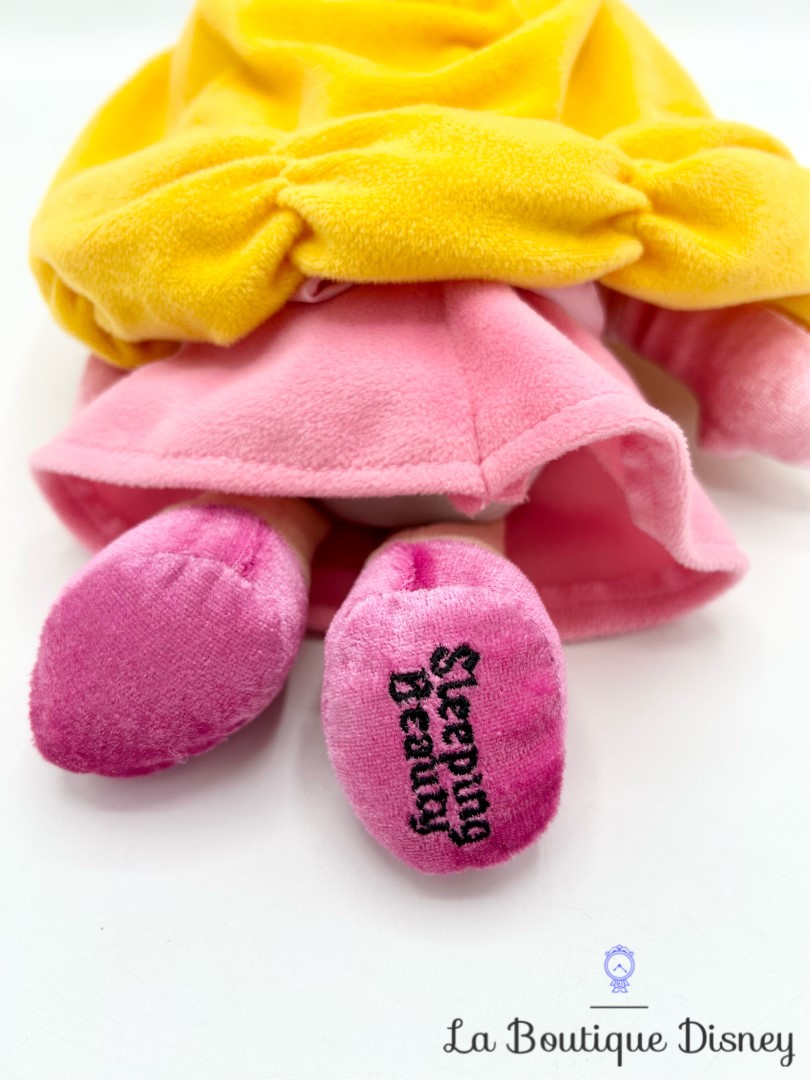 peluche-aurore-la-belle-au-bois-dormant-disney-wl-princesse-rose-poupée (2)