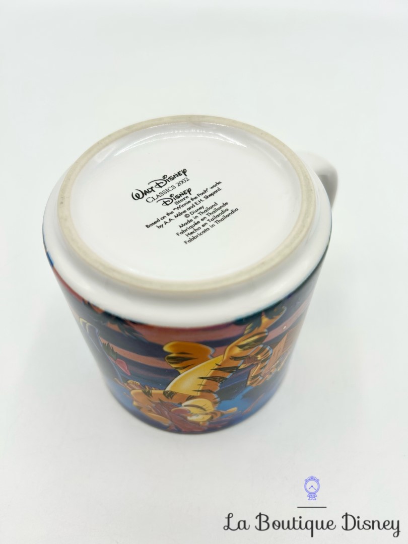 tasse-scène-winnie-ourson-disney-classics-2002-mug-scene-film-feu-camp-nuit (7)