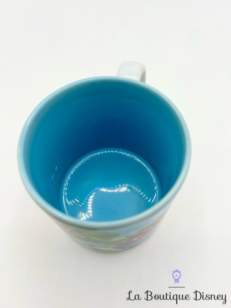 tasse-scene-winnie-ourson-disney-classics-2002-mug-scene-films-lac-plongeon (1)