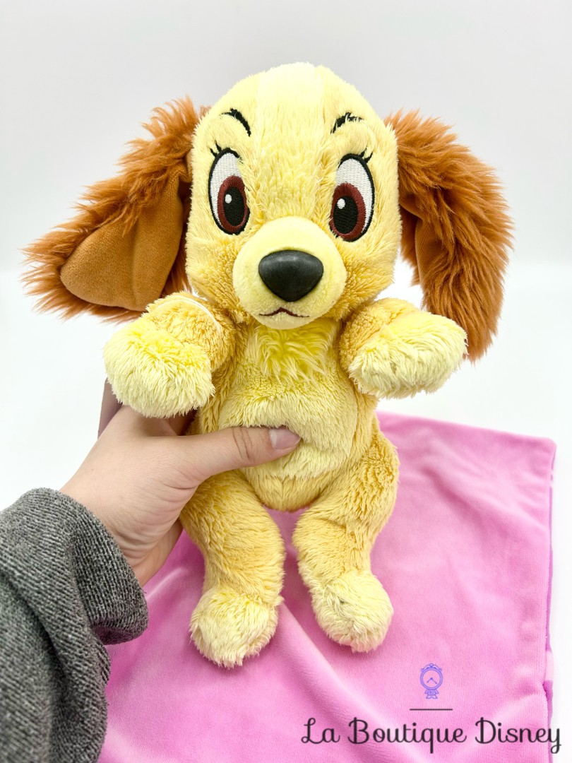 peluche-lady-disney-babies-disneyland-la-belle-et-le-clochard-couverture-cocon (7)