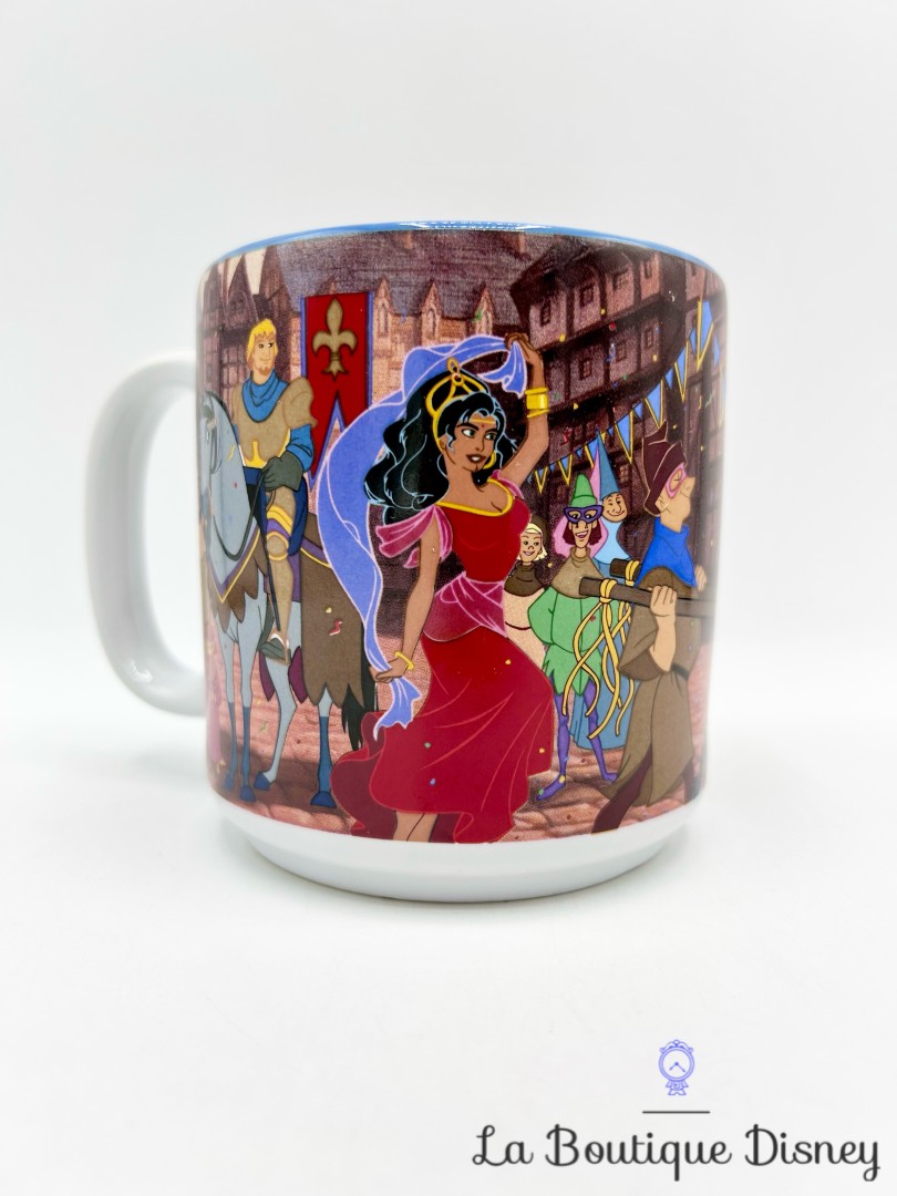 tasse-scène-le-bossu-de-notre-dame-disney-theme-parks-reesorts-huncchback-mug-scene-film (4)
