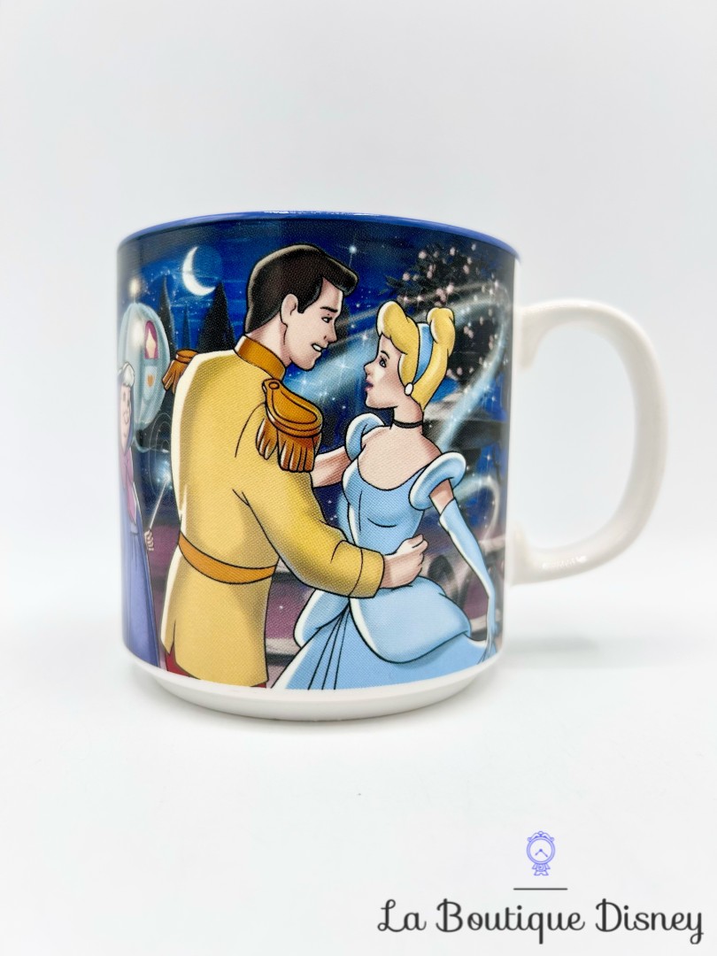 tasse-scène-cendrillon-disney-england-mug-scene-film-javotte-anastasie (3)