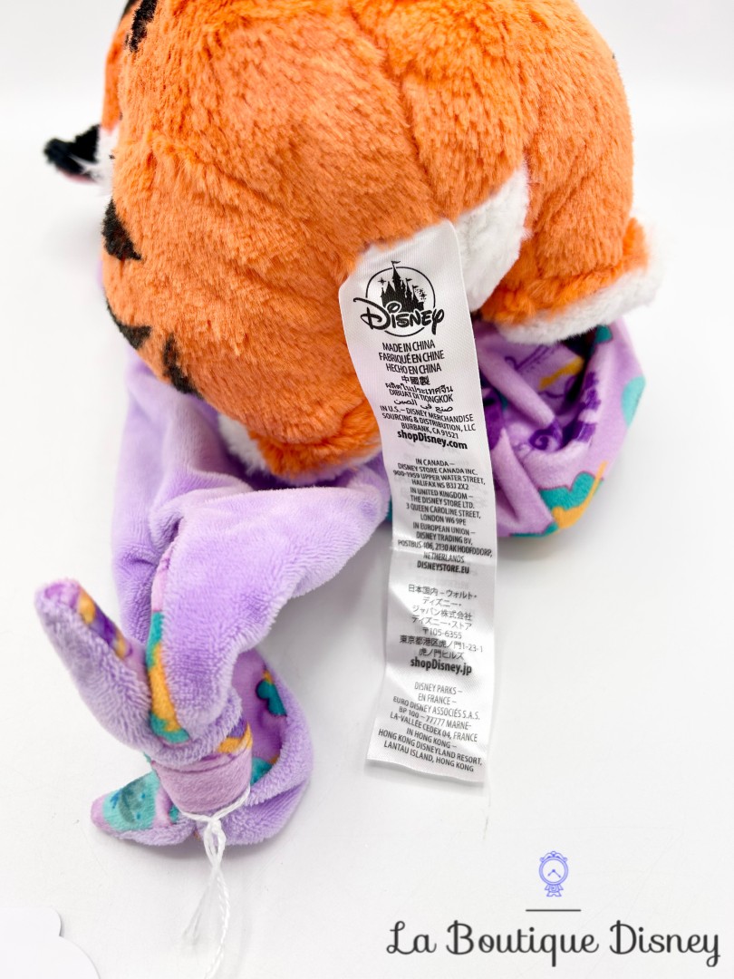 peluche-rajah-tigre-aladdin-disney-parks-cocon-emmailloté-couverture (1)
